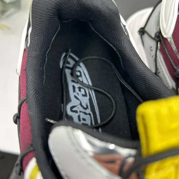 Men’s Versace V3 net leather sneakers size 10 US made in Italy - Picture 13 of 14